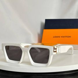 Picture of LV Sunglasses _SKUfw56809653fw